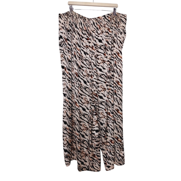 Torrid Pull-On Super Wide Leg Streaky Satin High-Rise Pant Size 4 Or 4X Short - Picture 5 of 8